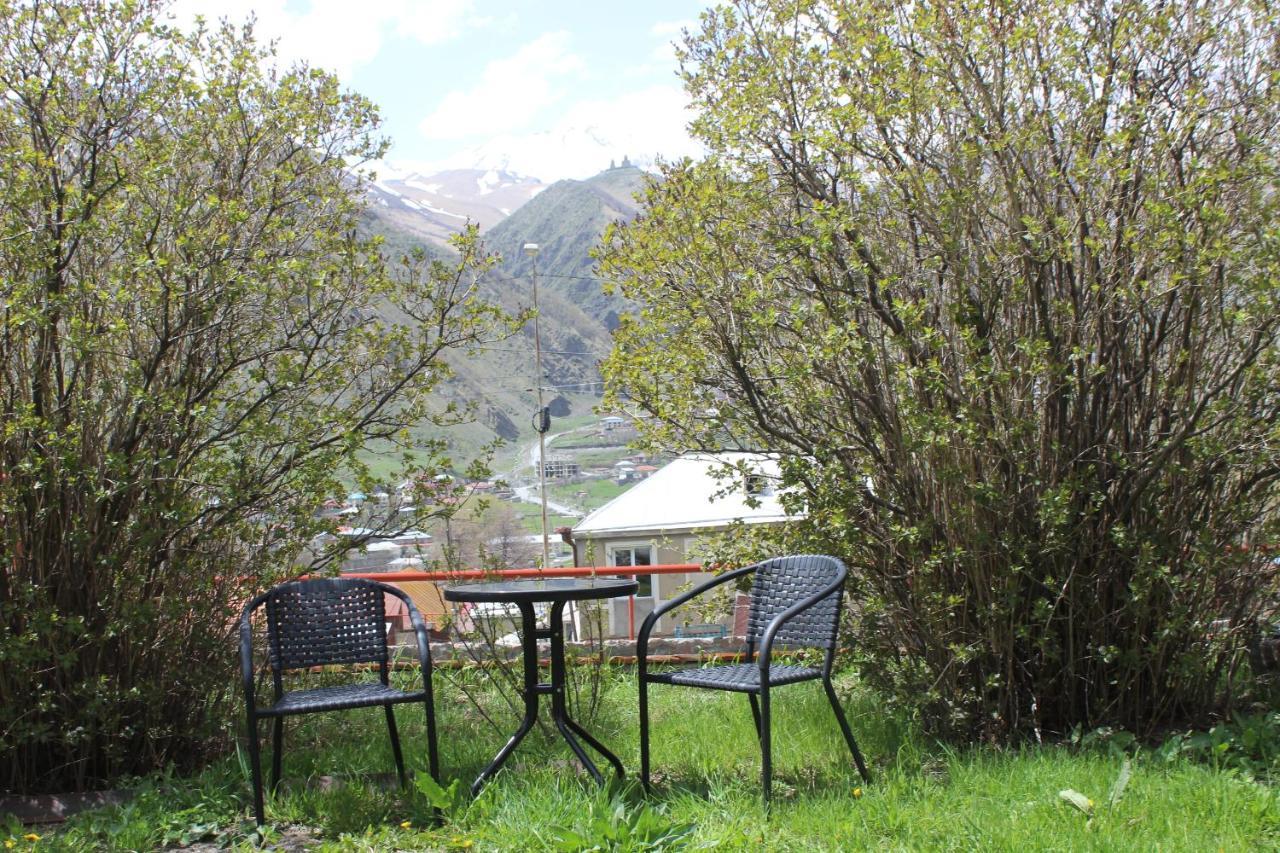 فندق Golden Star Kazbegi المظهر الخارجي الصورة